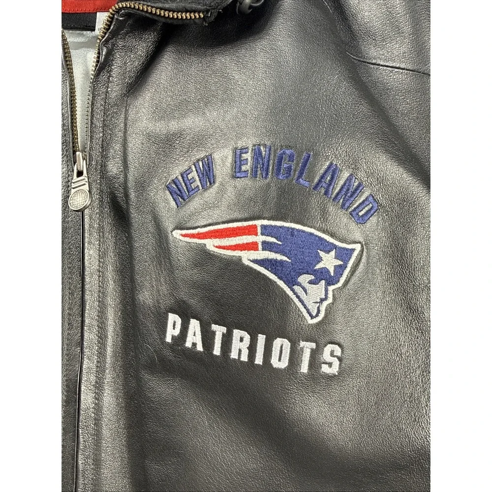 NFL New England Patriots Mens Medium Black Genuine Leather Bomber Jacket EUC